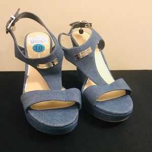 🎉Must Go🎉  Jessica Simpson Denim Wedges